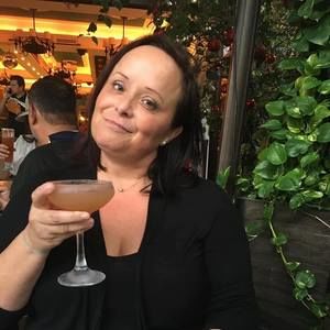 Meet your Posher, Nora